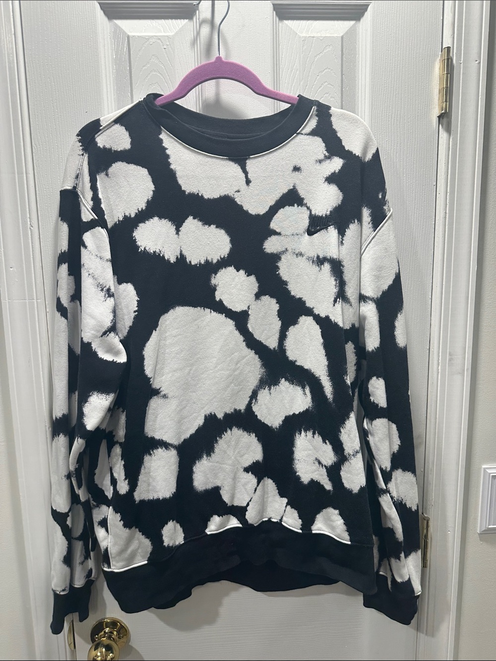 Nike Black and White Tie-Dye Crewneck Sweater